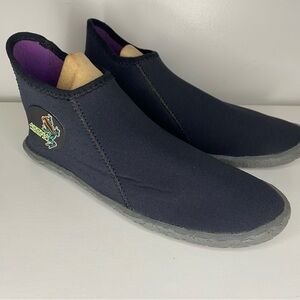 Akona Adventure Gear Womens Size 8 Black Lightweight Water Shoes